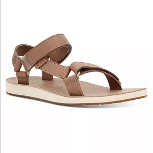 Original Universal Leather Teva Sandals in Caribou 8 NEW